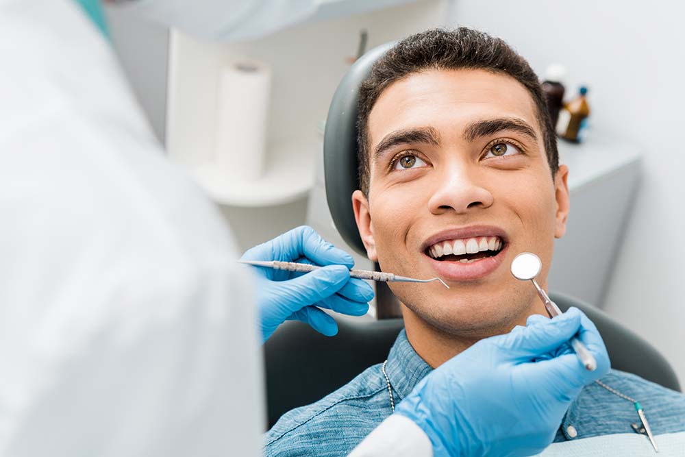 Pauly Dental | Veneers, Preventative Program and Extractions